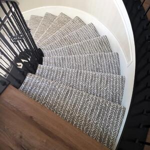 stairs carpet