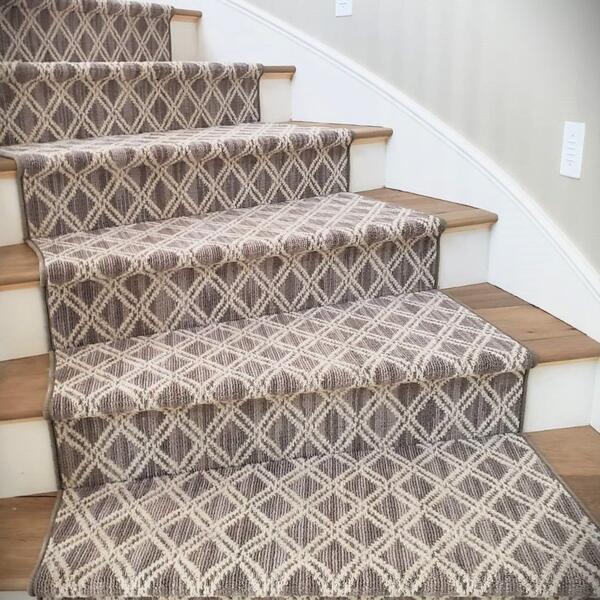 stairs carpet